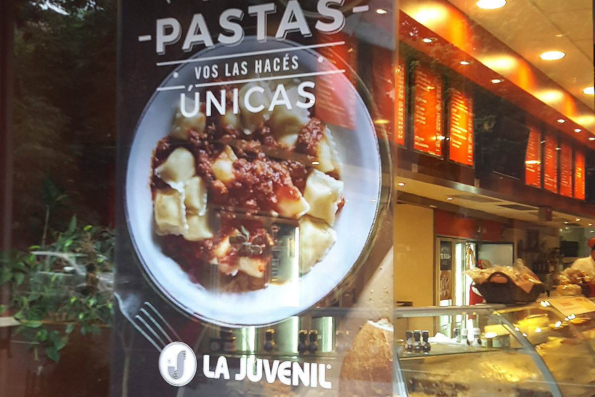 ploteo de local comercial