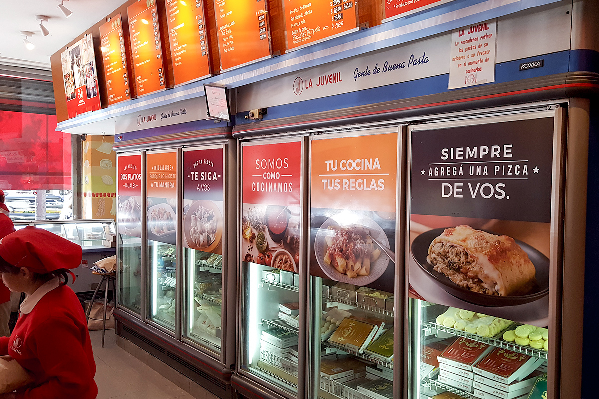 ploteo de local comercial